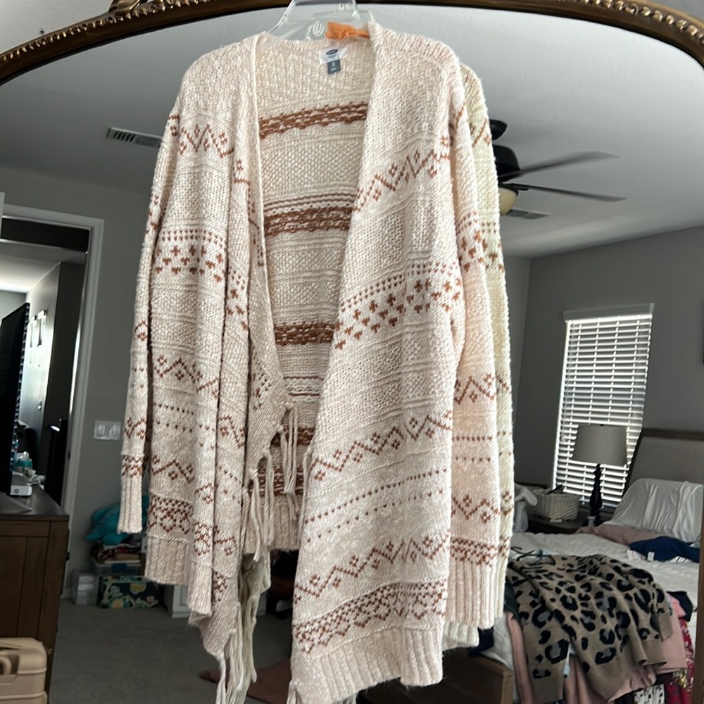 Old navy sweater/cardigan XL